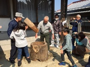 お餅つき